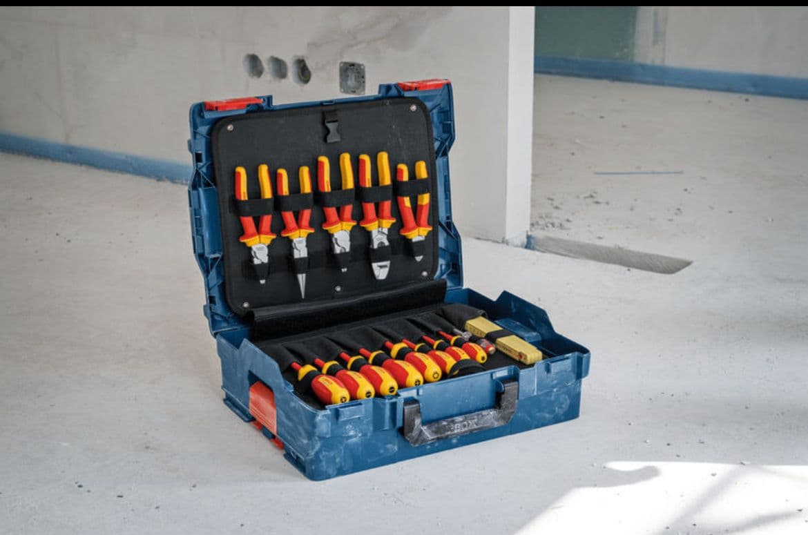BOSCH PROFESYONEL ELEKTRİKÇİ VDE EL ALETİ SETİ 37 PARÇA+L-BOXX 102